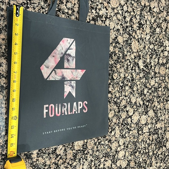 4 laps tote bag - Picture 5 of 6